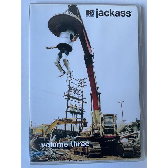MTV's JACKASS the box set, three DVD's with Bonus Disc, and Photo Booklet - Picture 11 of 17